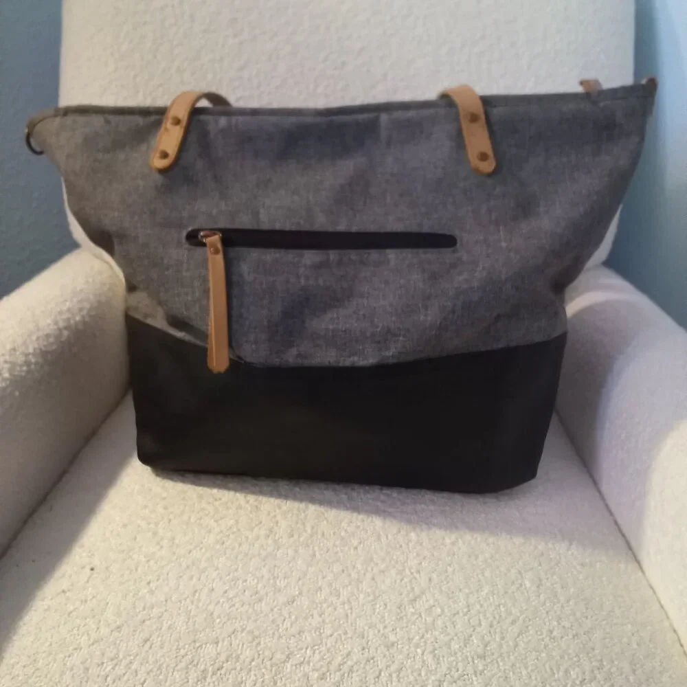Petunia Pickle Bottom Downtown Tote